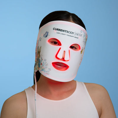 CurrentBody Skin X 피터 래빗 리미티드 에디션 LED 마스크 offer